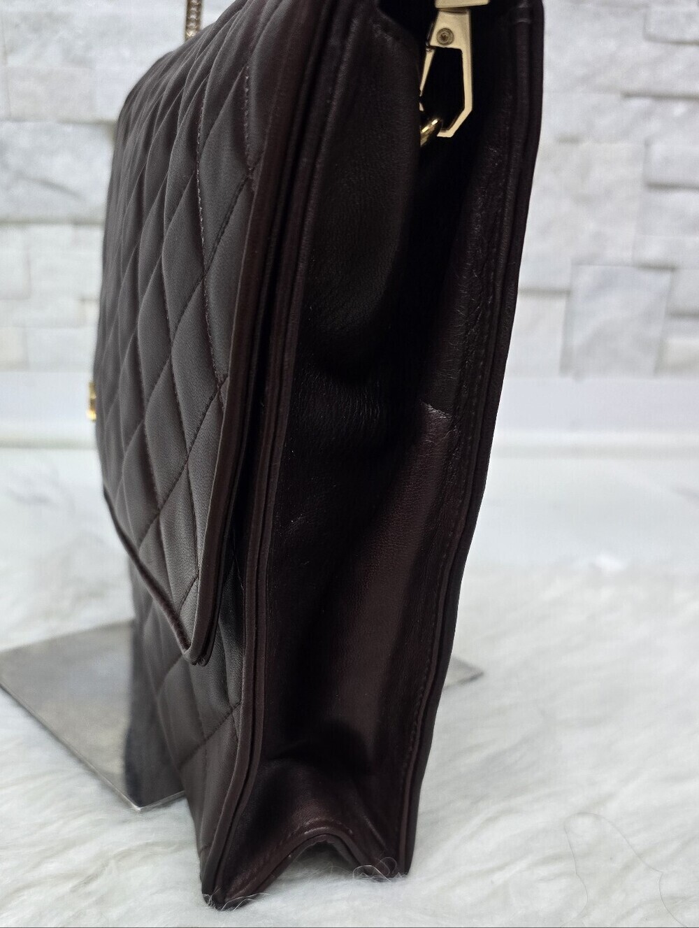 Gorgeous Chanel Quilted Leather Clutch (Convertible) - Picture 3 of 14